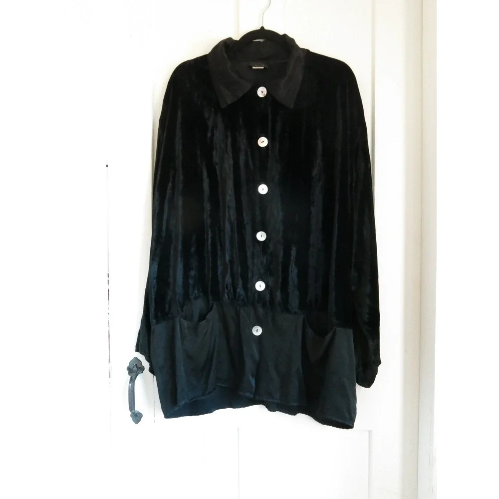 Whimsigoth Vtg 90s Y2K Black Velvet Rayon A La Mode Shirt Witchcore Grunge - Picture 2 of 13